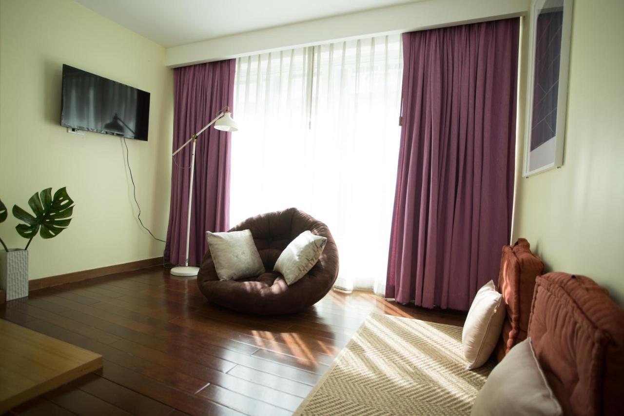 P2 Boutique Hotel Банкок Екстериор снимка