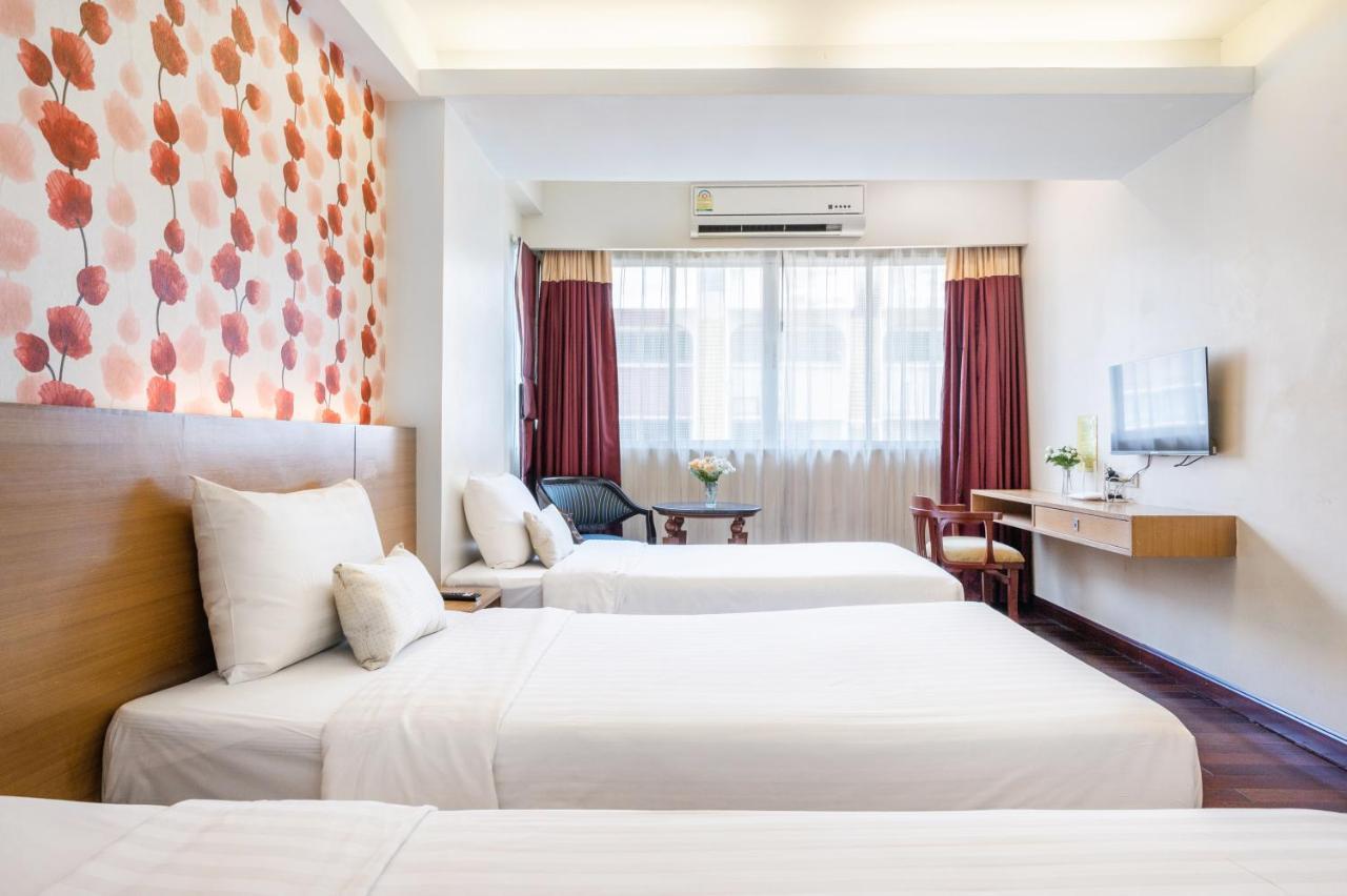 P2 Boutique Hotel Банкок Екстериор снимка