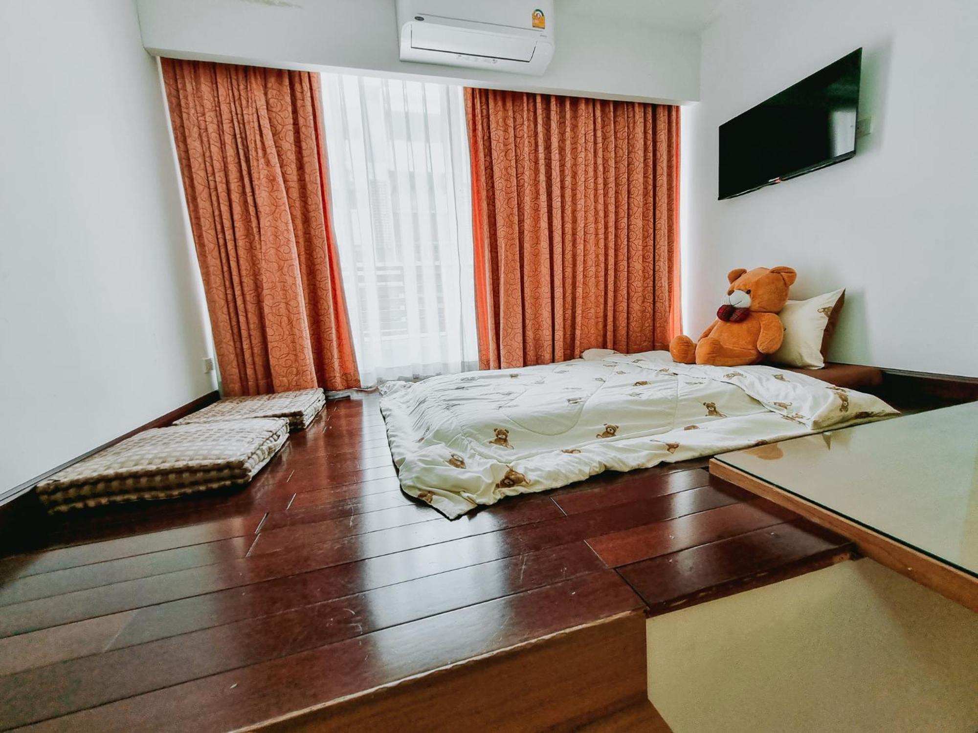 P2 Boutique Hotel Банкок Екстериор снимка