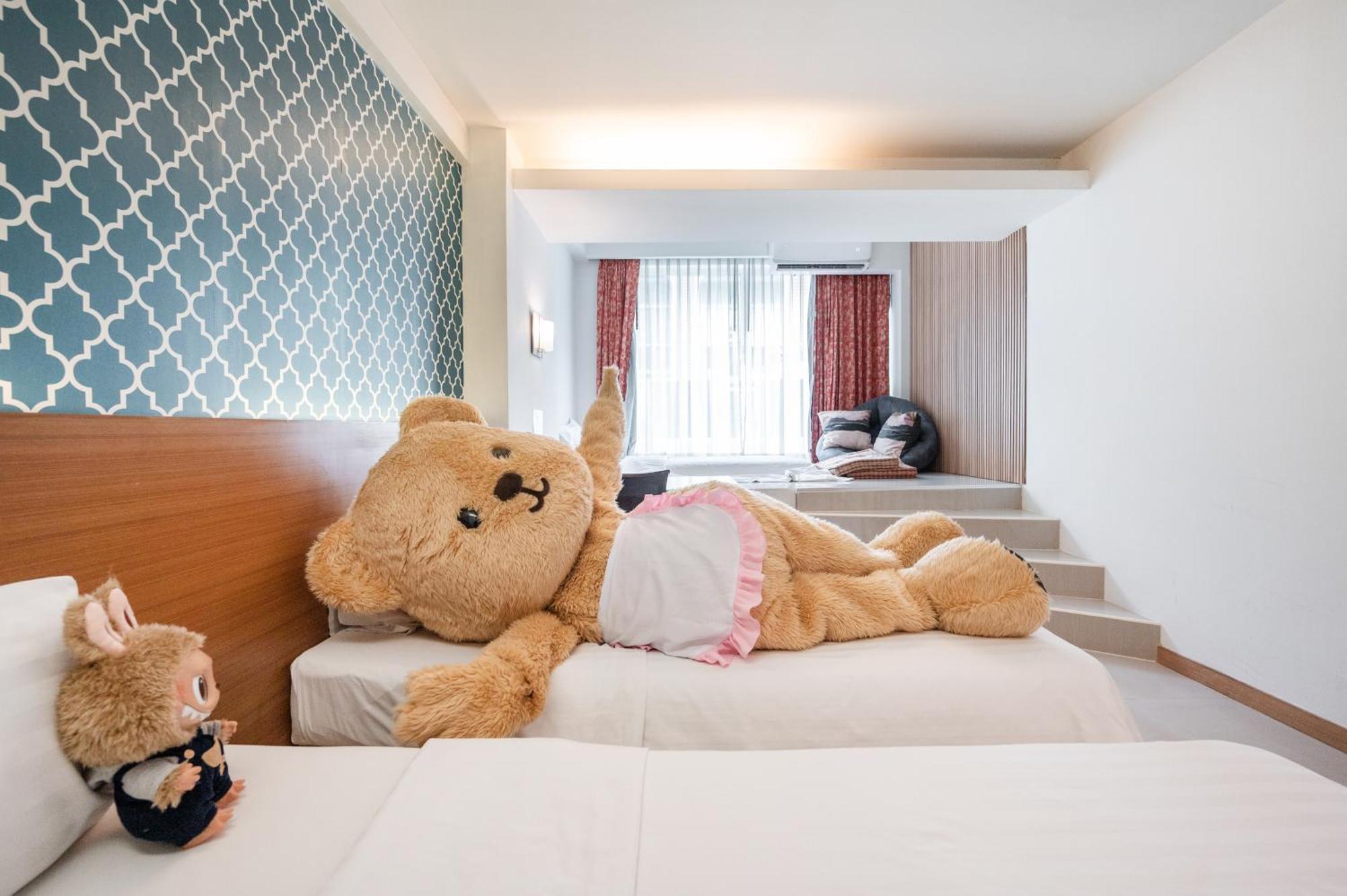 P2 Boutique Hotel Банкок Екстериор снимка